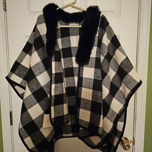 Women's Shrug/shawl